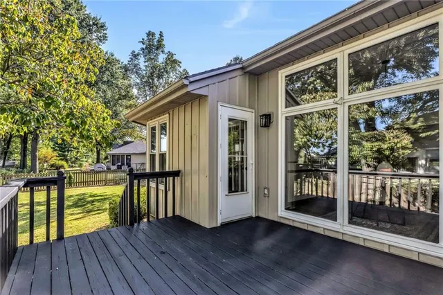 $599,990 | 7803 Northwest Lynns Lane, Weatherby Lake, MO 64152