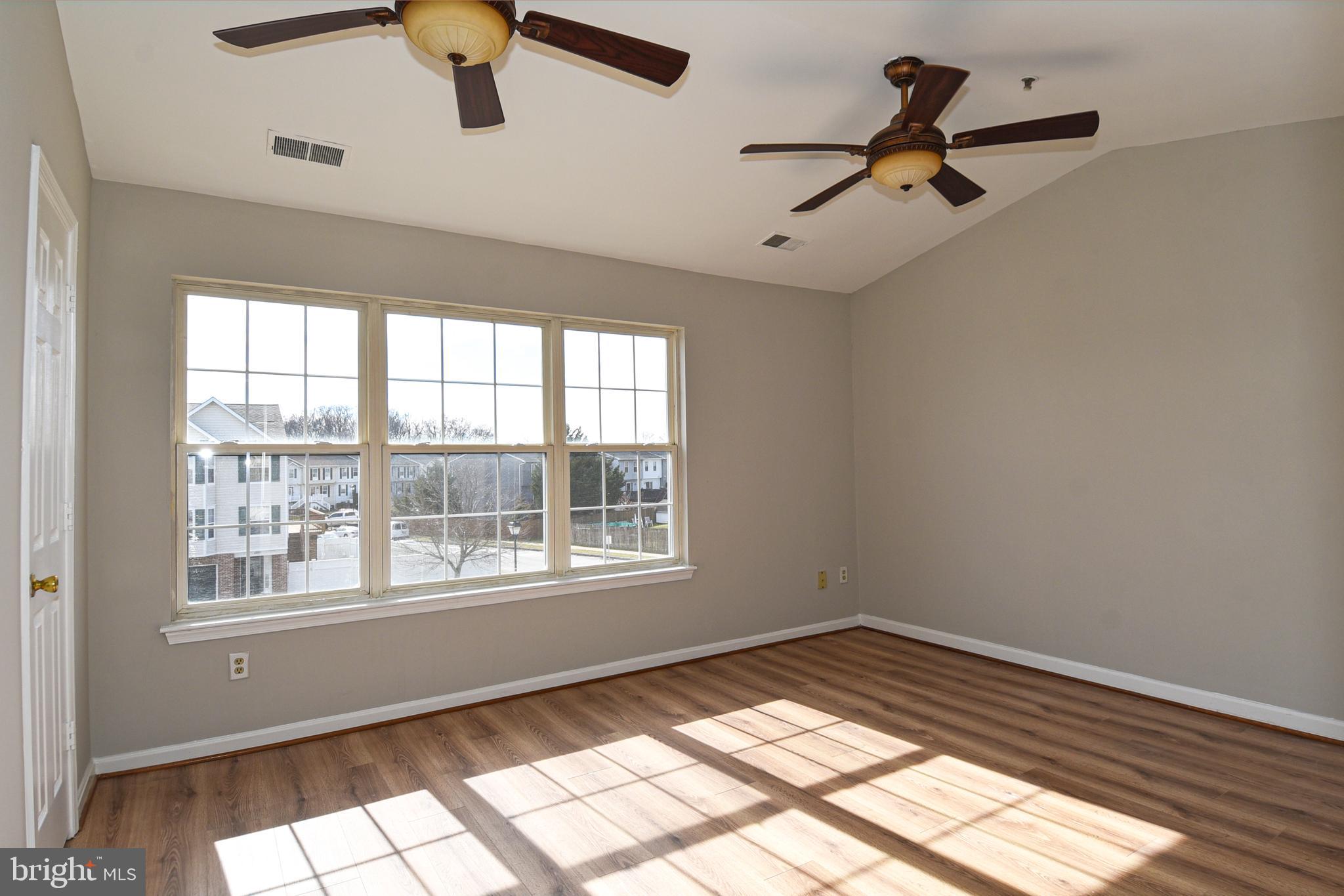 4002 Cutty Sark Road Middle River, MD 21220 - Photo 11 of 24