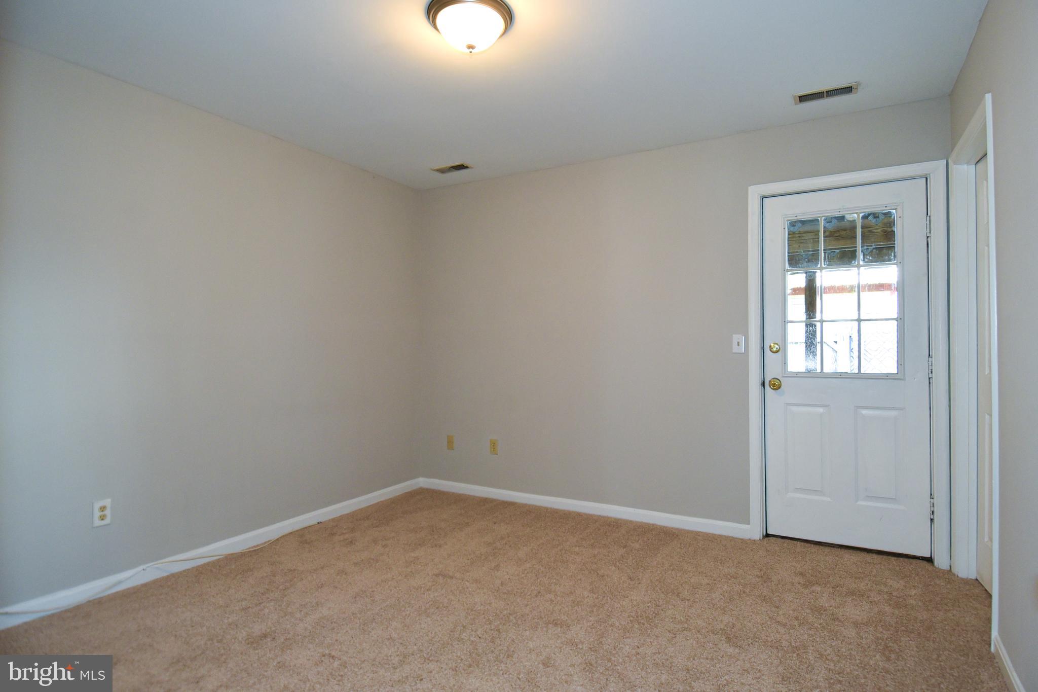 4002 Cutty Sark Road Middle River, MD 21220 - Photo 19 of 24
