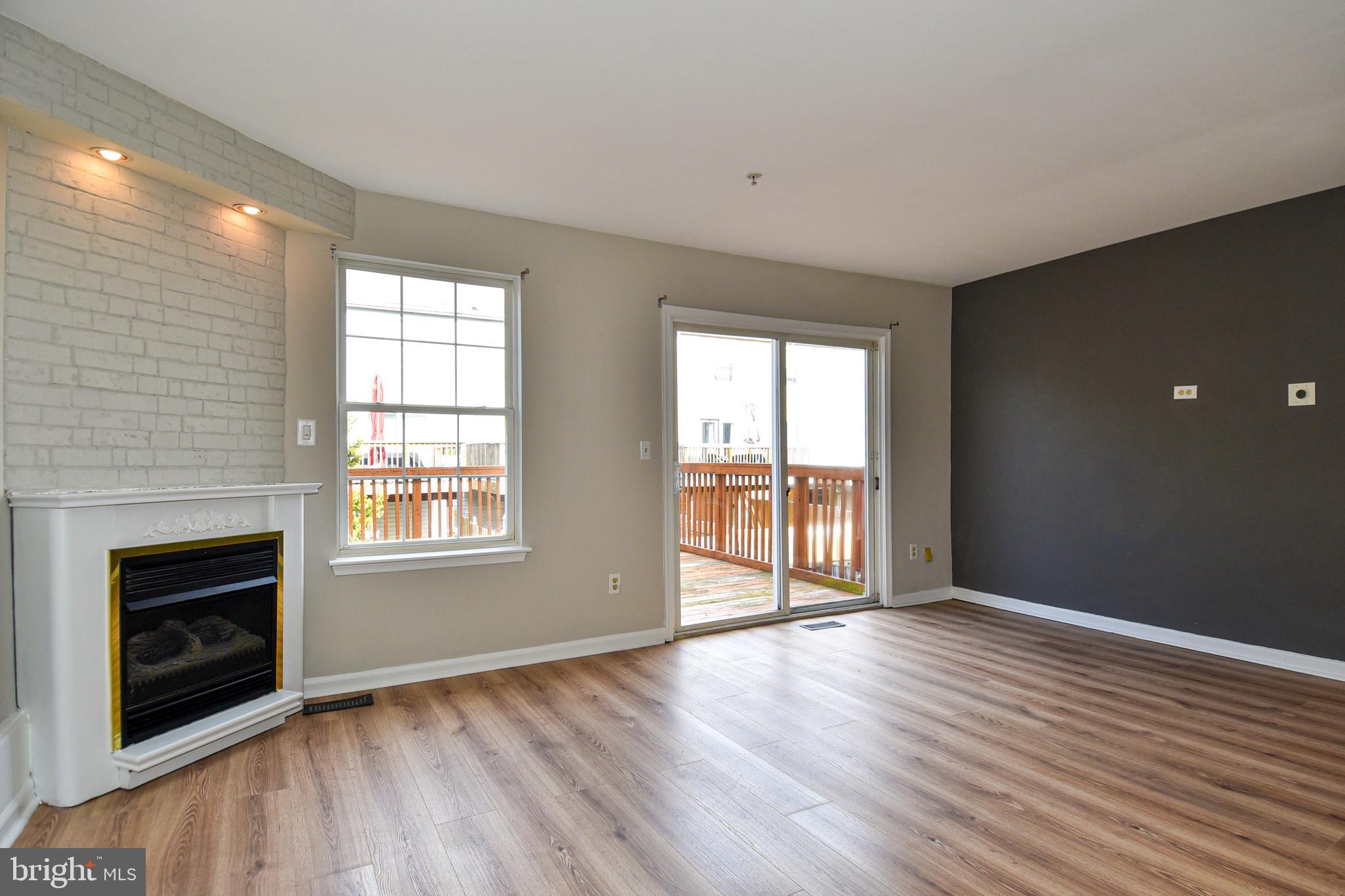 4002 Cutty Sark Road Middle River, MD 21220 - Photo 5 of 24