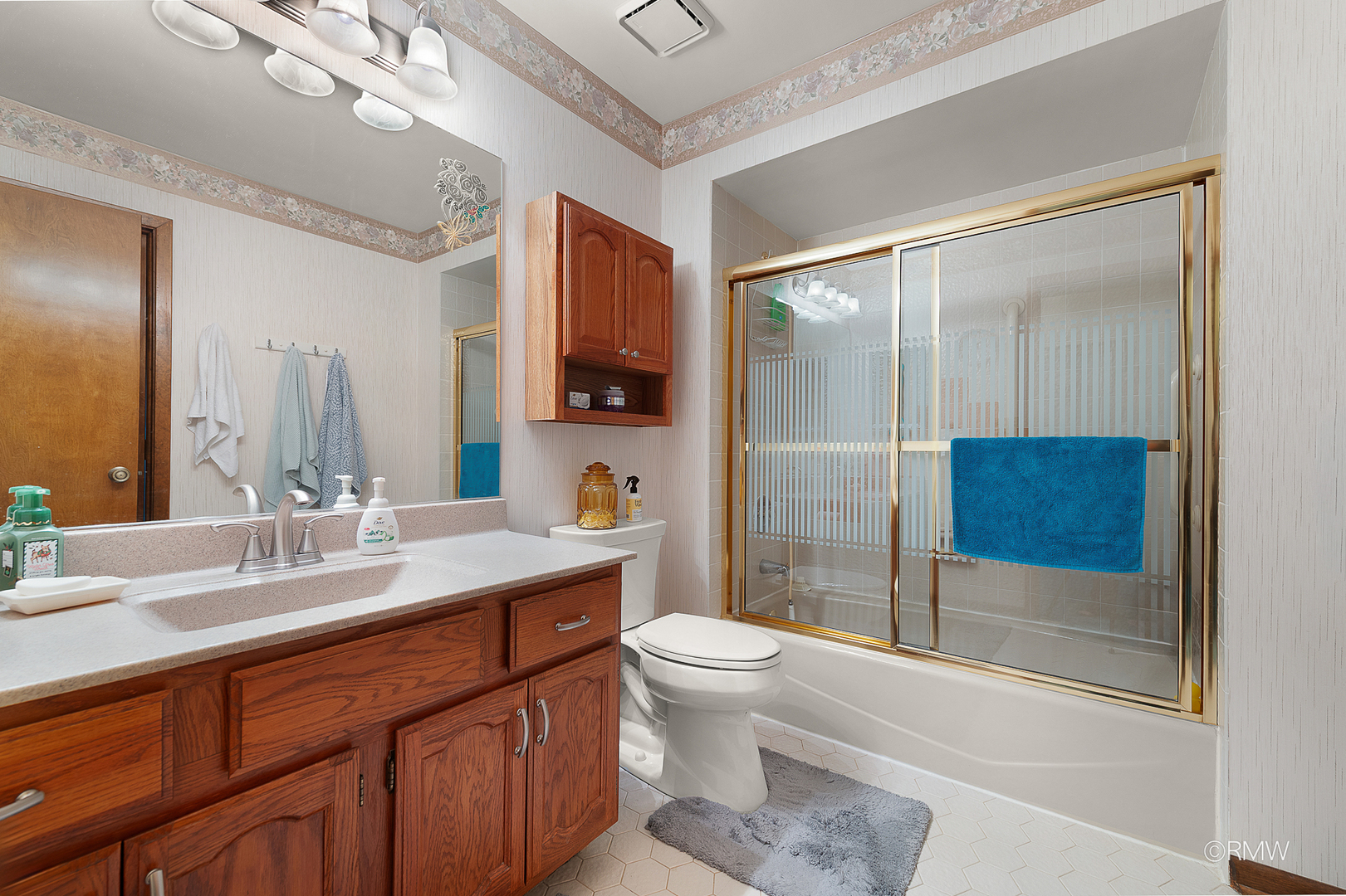 1354 West Byron Avenue, Unit D Addison, IL 60101 - Photo 19 of 31