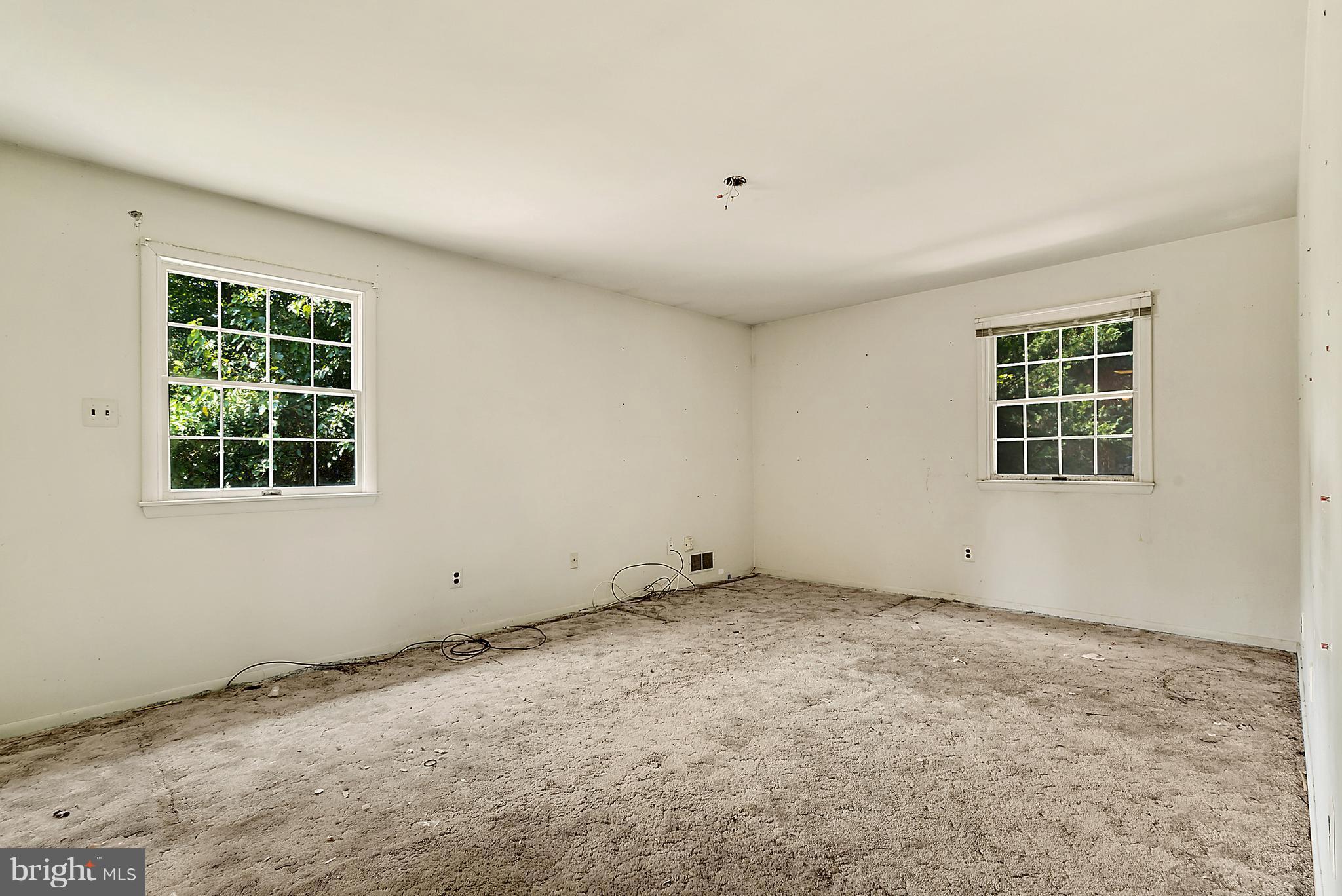7016 Ben Franklin Road Springfield, VA 22150 - Photo 18 of 30 Interior (General)