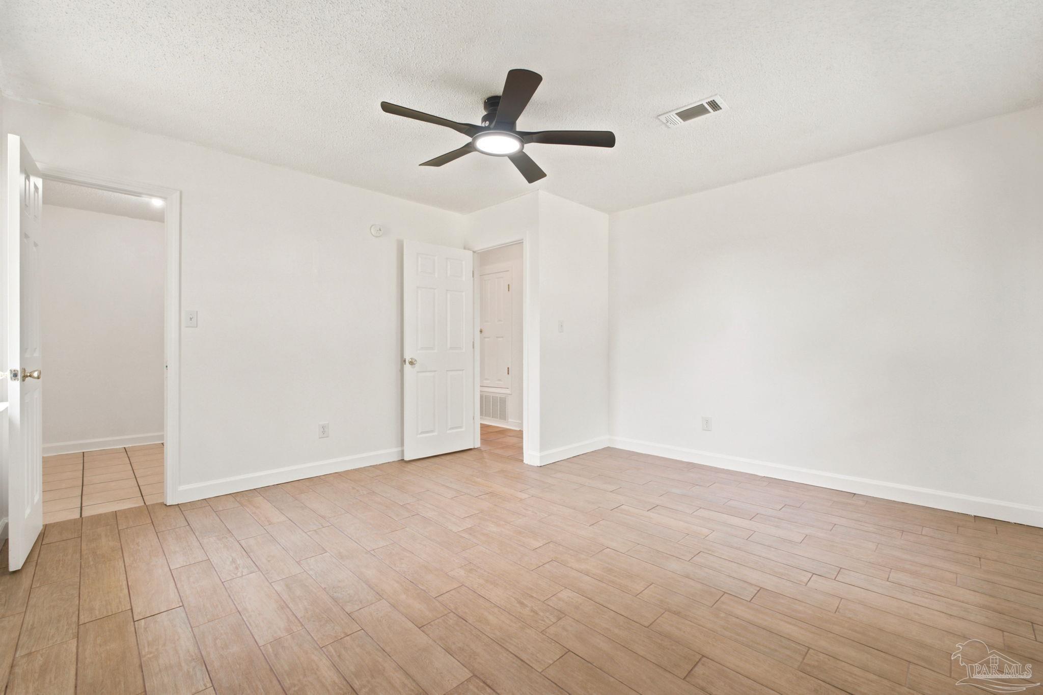 3048 Rainbow Lane Pace, FL 32571 - Photo 15 of 67