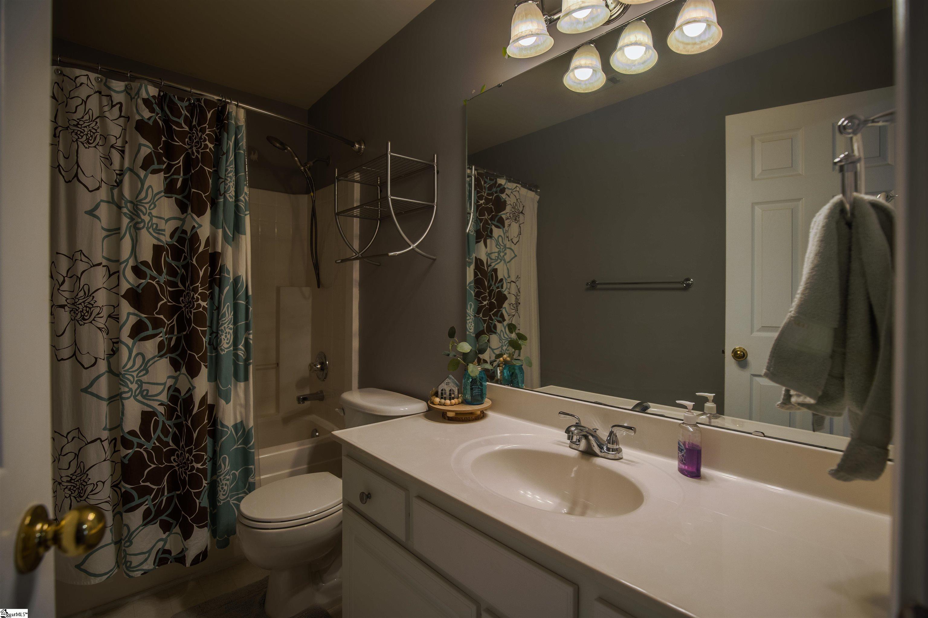 41 Farmbrook Way Simpsonville, SC 29681 - Photo 12 of 36