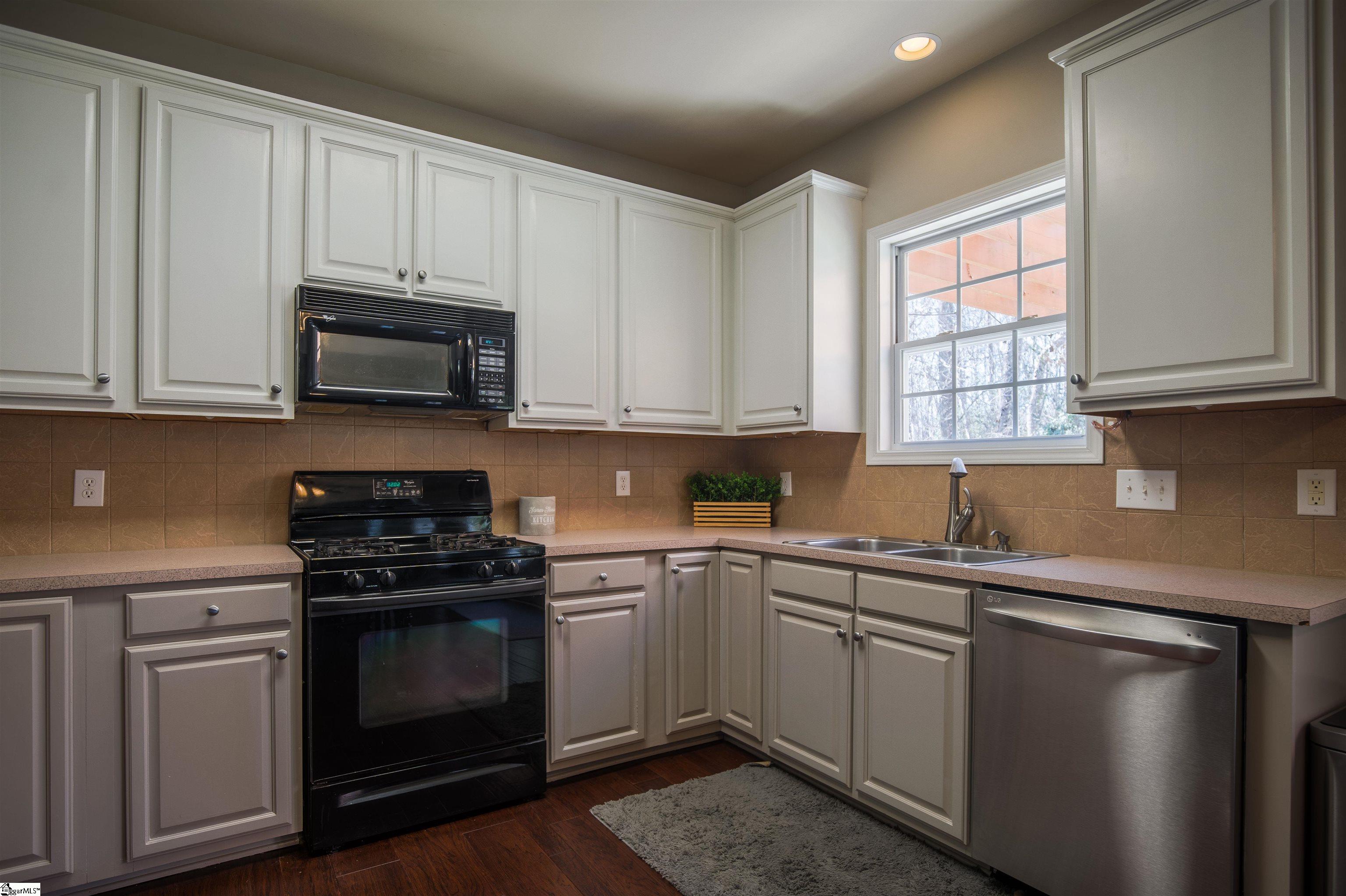 41 Farmbrook Way Simpsonville, SC 29681 - Photo 18 of 36