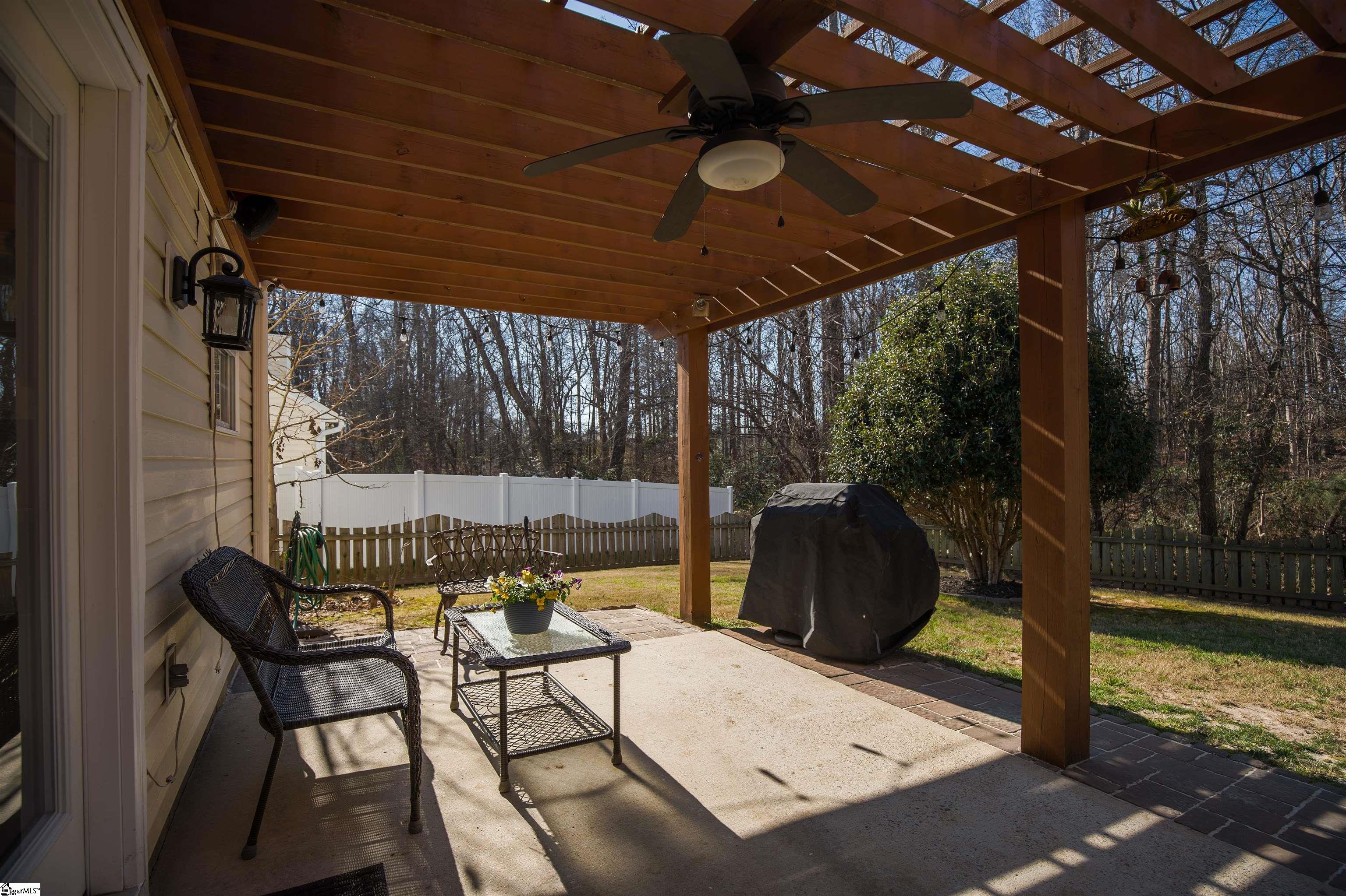 41 Farmbrook Way Simpsonville, SC 29681 - Photo 3 of 36