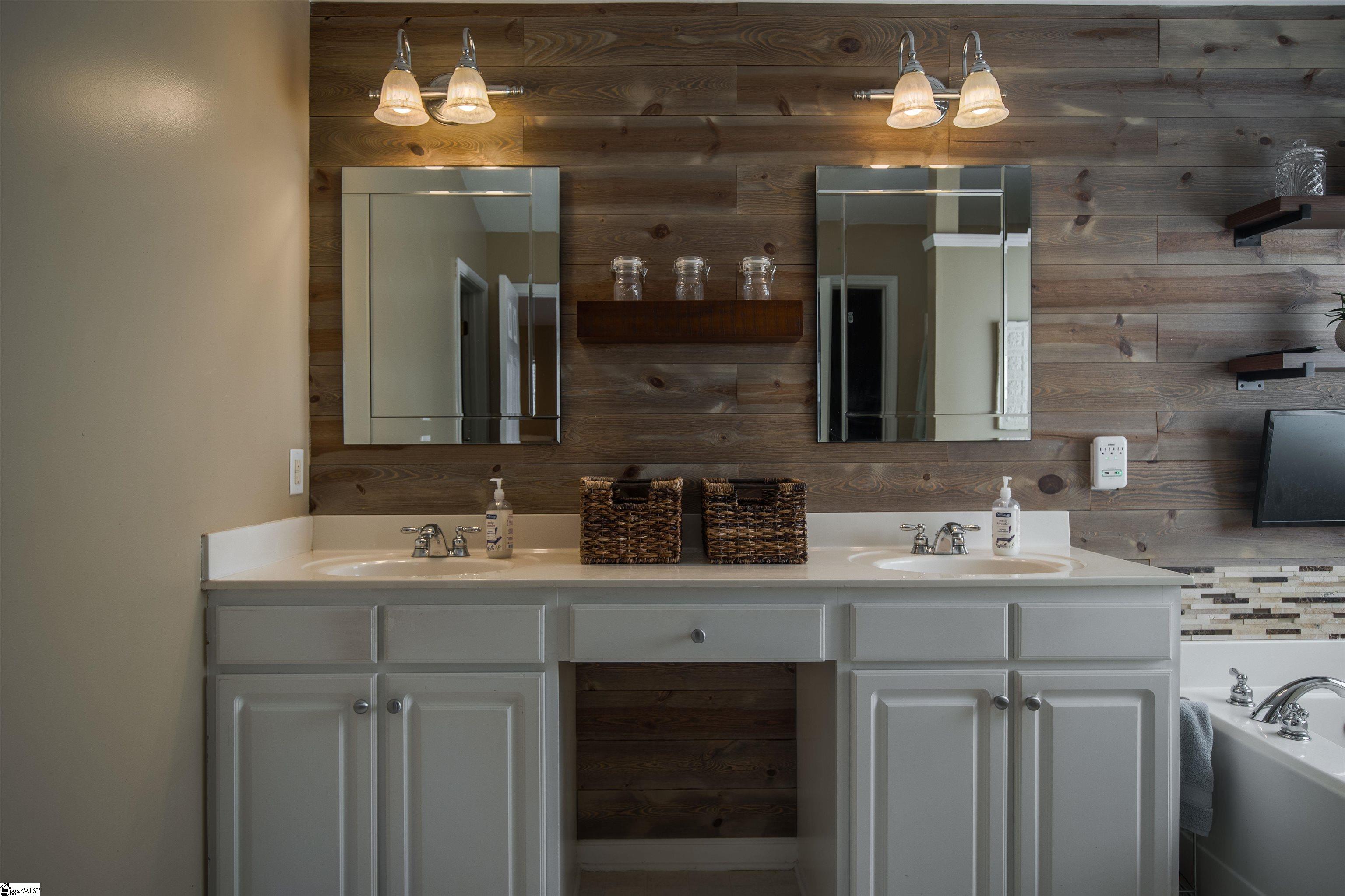 41 Farmbrook Way Simpsonville, SC 29681 - Photo 32 of 36