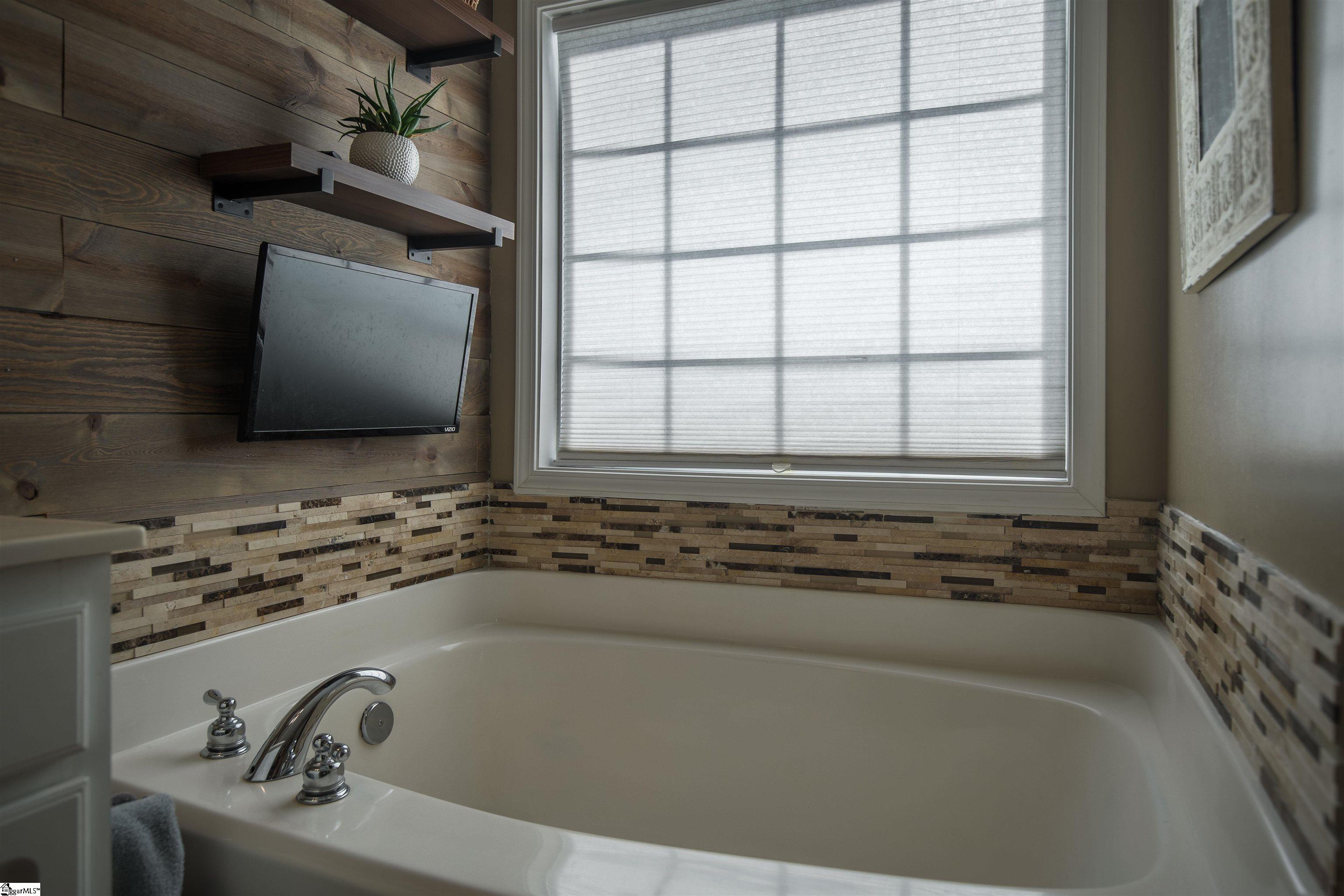 41 Farmbrook Way Simpsonville, SC 29681 - Photo 33 of 36