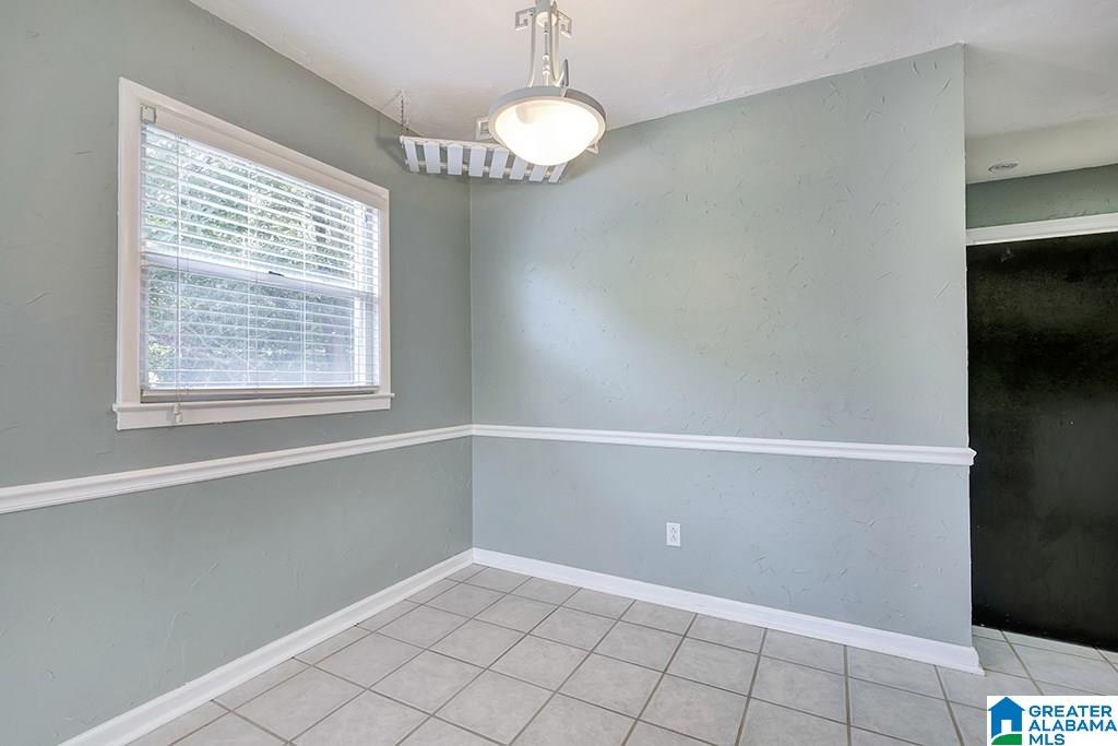 2180 Chapel Hill Road Birmingham, AL 35216 - Photo 9 of 30