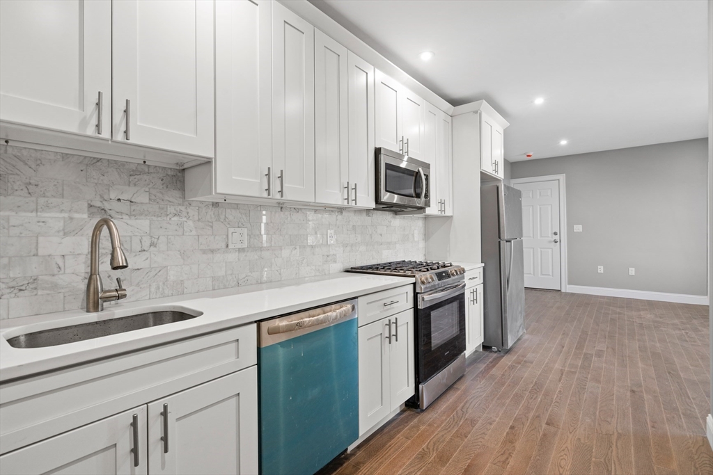 19 Spring Garden Street, Unit 3 Boston, MA 02125 - Photo 2 of 13