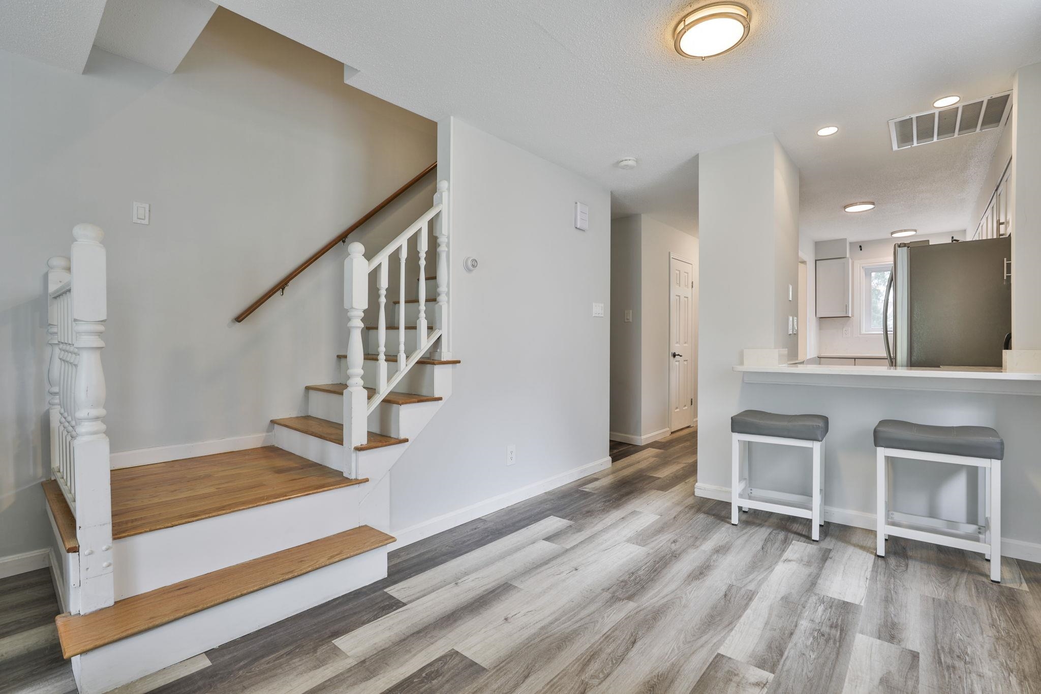 38 Shelburne Road Merrimack, NH 03054 - Photo 15 of 30 Gallery Image 15