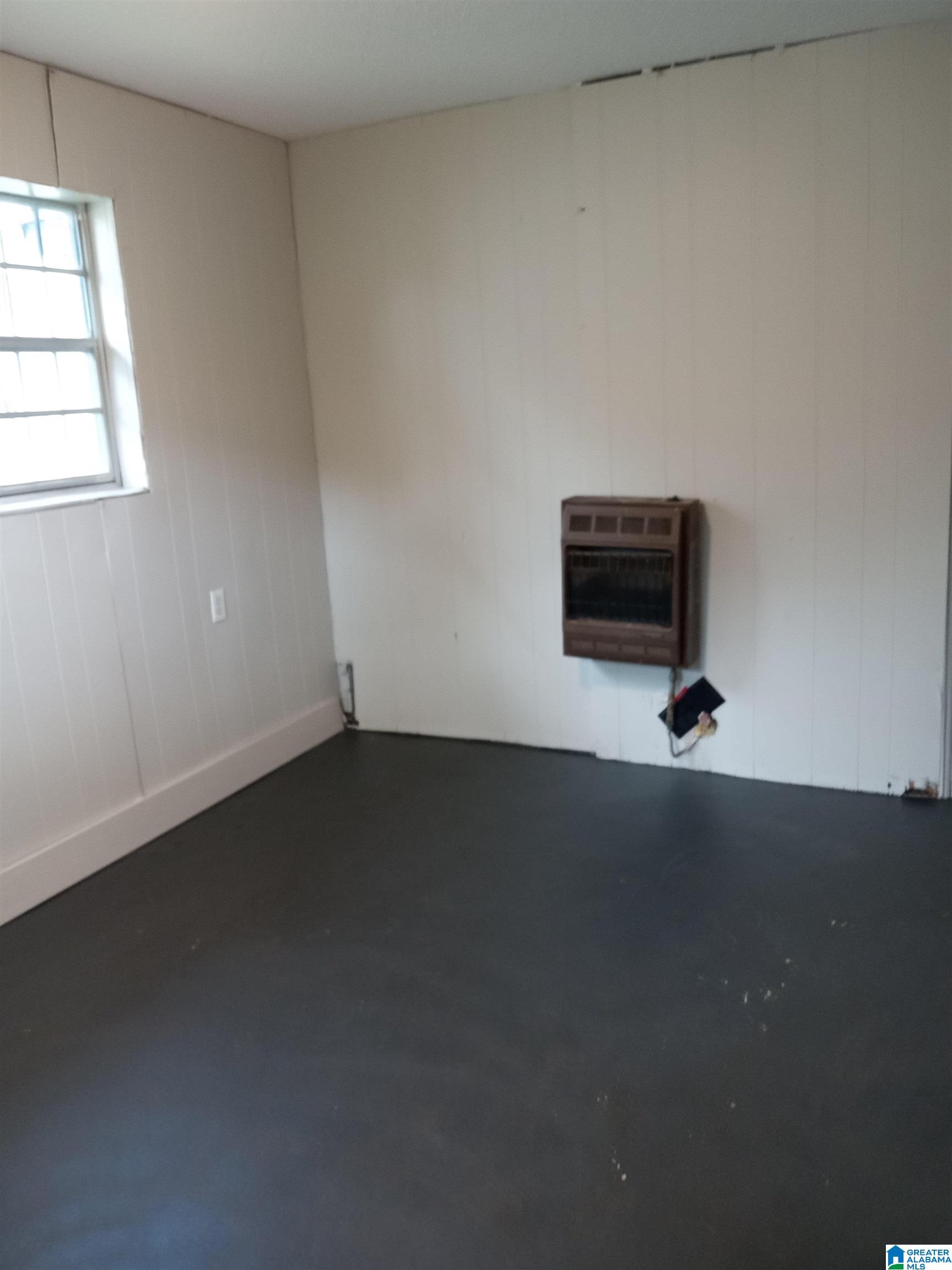 1908 14th Place Southwest Birmingham, AL 35211 - Photo 14 of 28