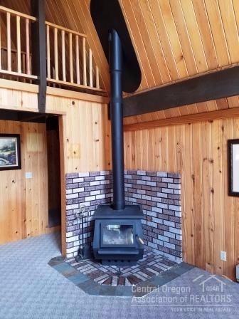 56083 Snow Goose Road Bend, OR 97707 - Photo 4 of 24 Newer woodstove inspected and approved O