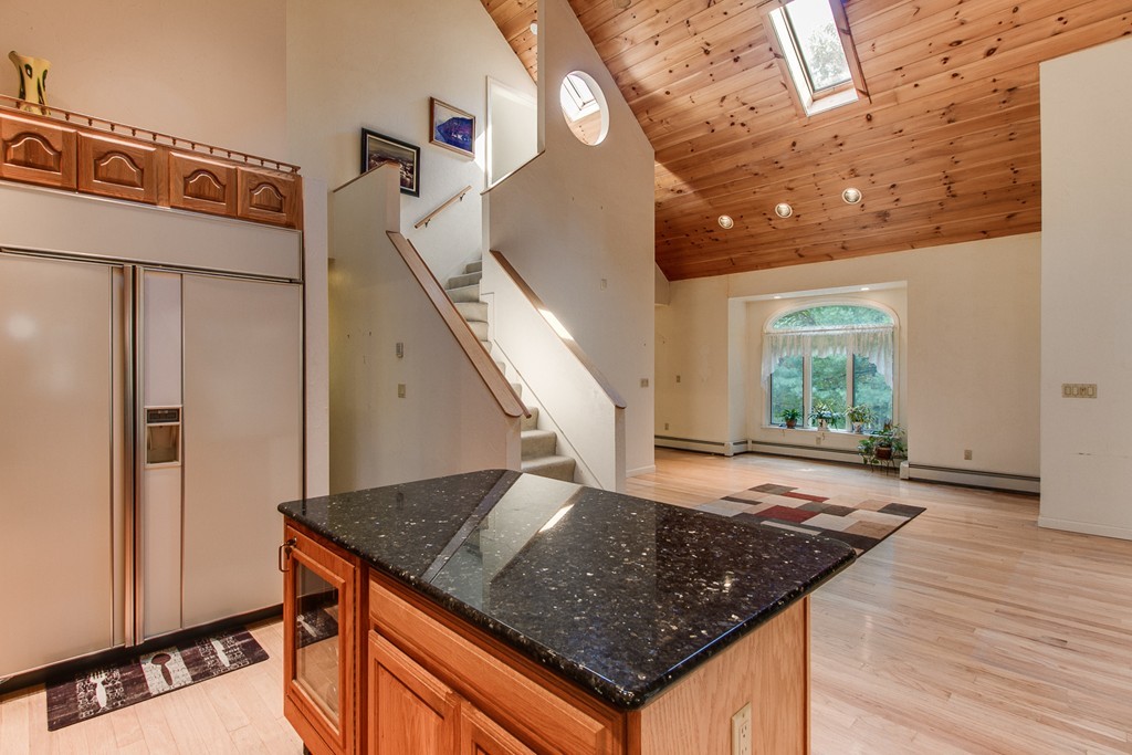219 Farm Pond Road Oakham, MA 01068 - Photo 5 of 28