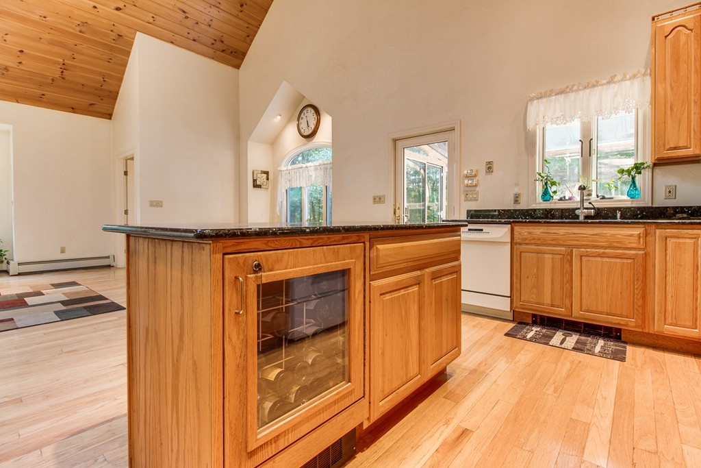 219 Farm Pond Road Oakham, MA 01068 - Photo 7 of 28