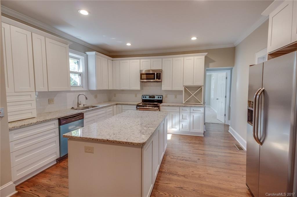 2201 Miranda Road Charlotte, NC 28216 - Photo 3 of 17 Gallery Image 3