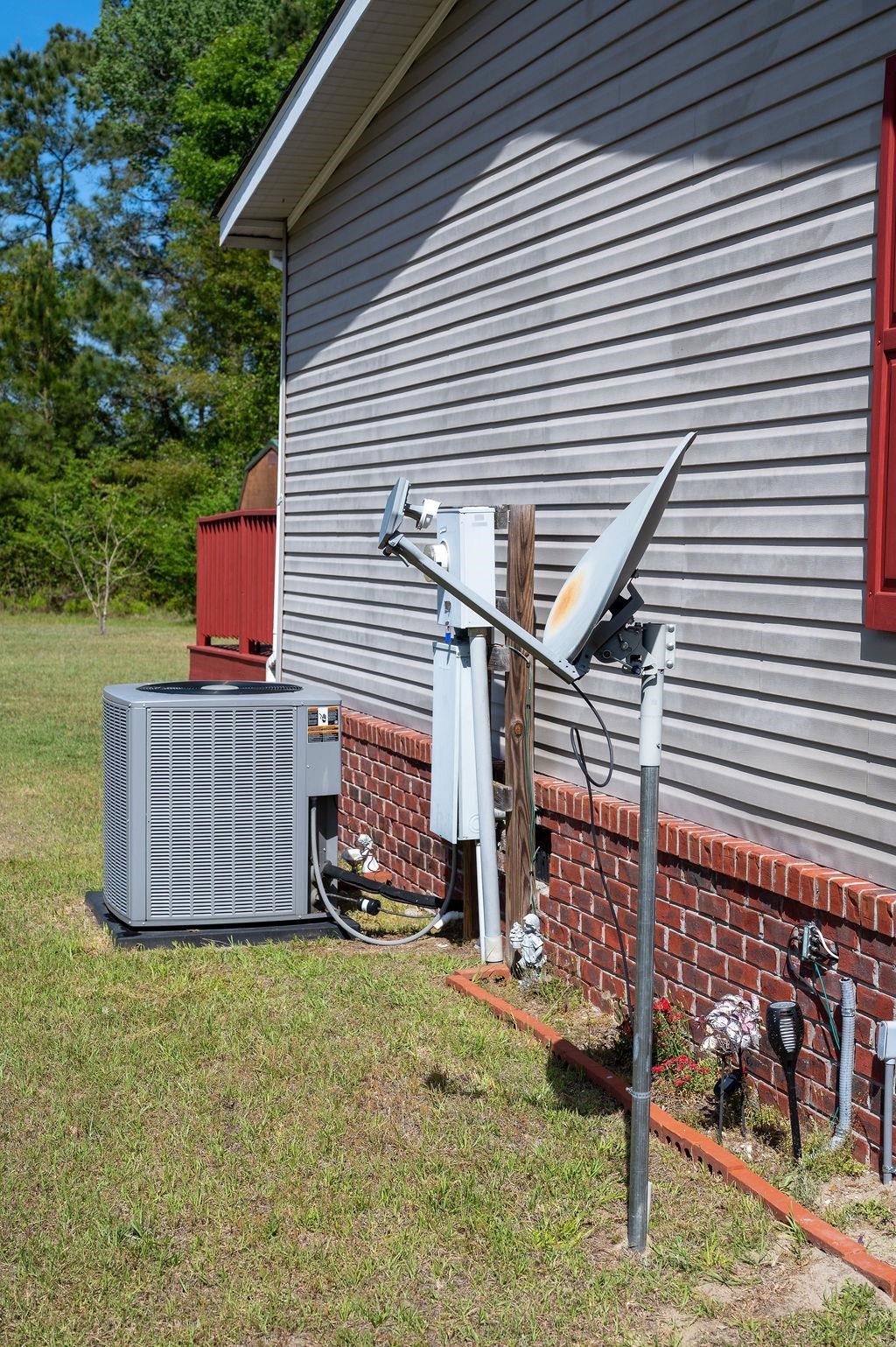 2007 Venus Court Loris, SC 29569 - Photo 5 of 46