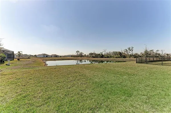 $899,990 | 10307 Ashaway Drive, Parrish, FL 34219