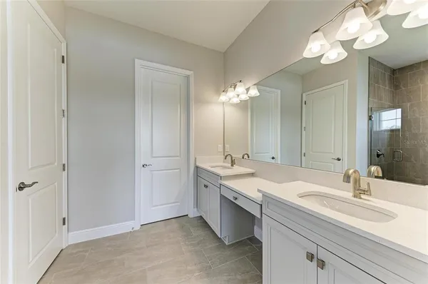 $899,990 | 10307 Ashaway Drive, Parrish, FL 34219