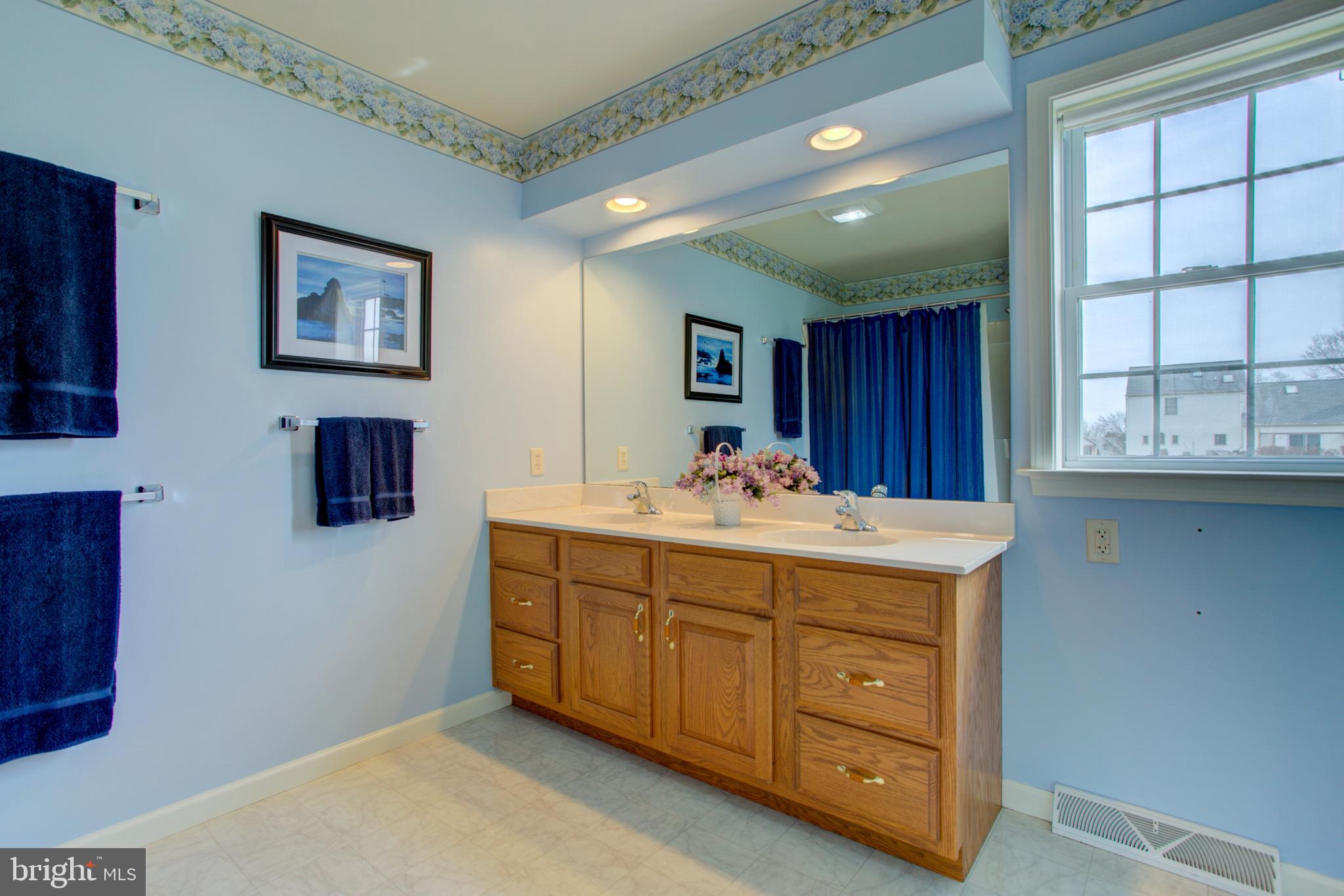 480 Vista Road Columbia, PA 17512 - Photo 26 of 40 Primary Bath