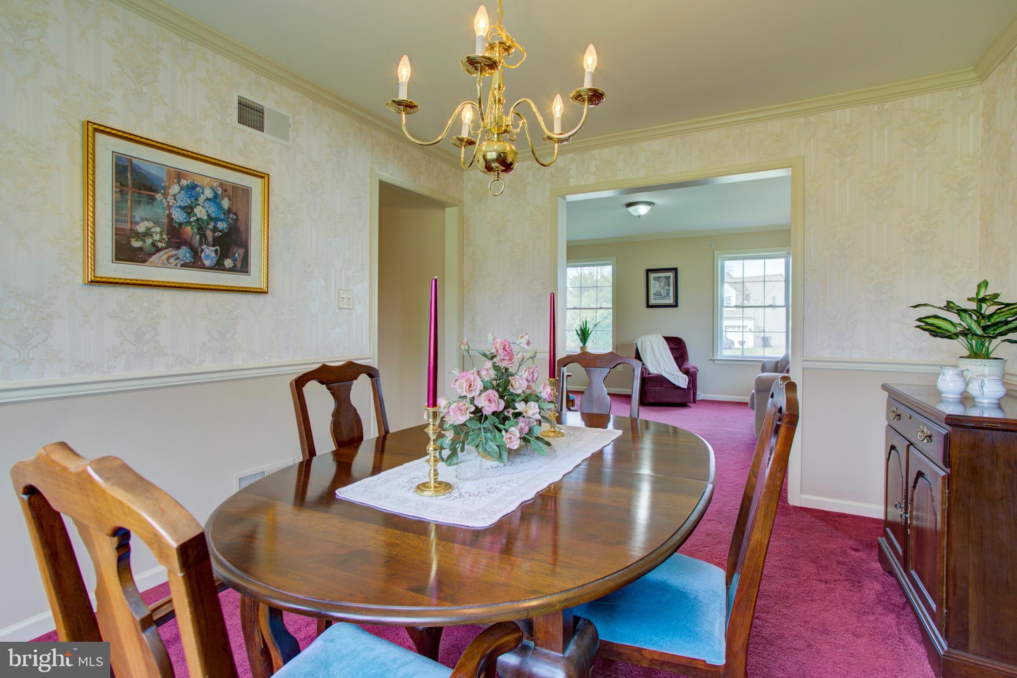 480 Vista Road Columbia, PA 17512 - Photo 4 of 40 Dining Room