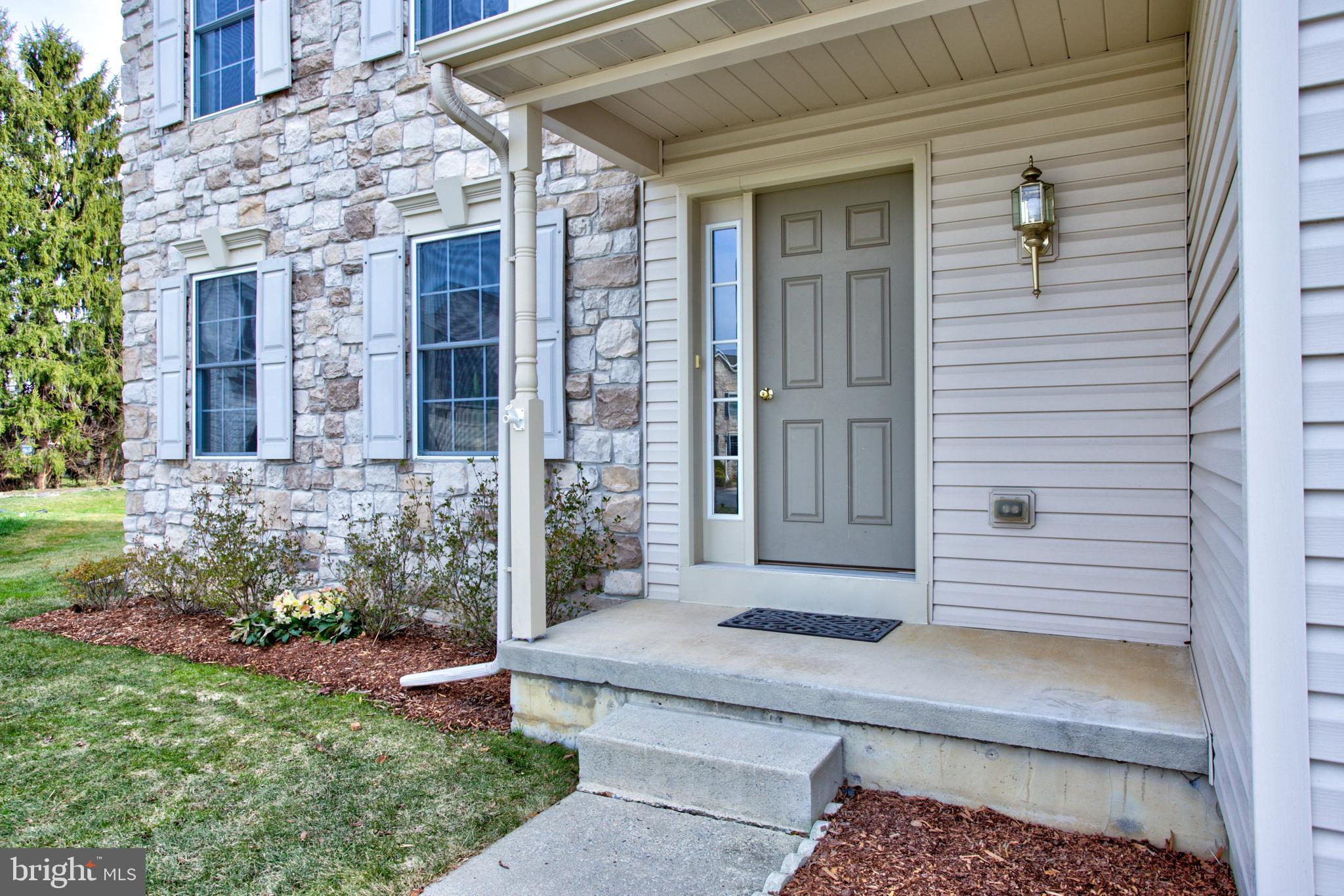 480 Vista Road Columbia, PA 17512 - Photo 40 of 40 Front Porch