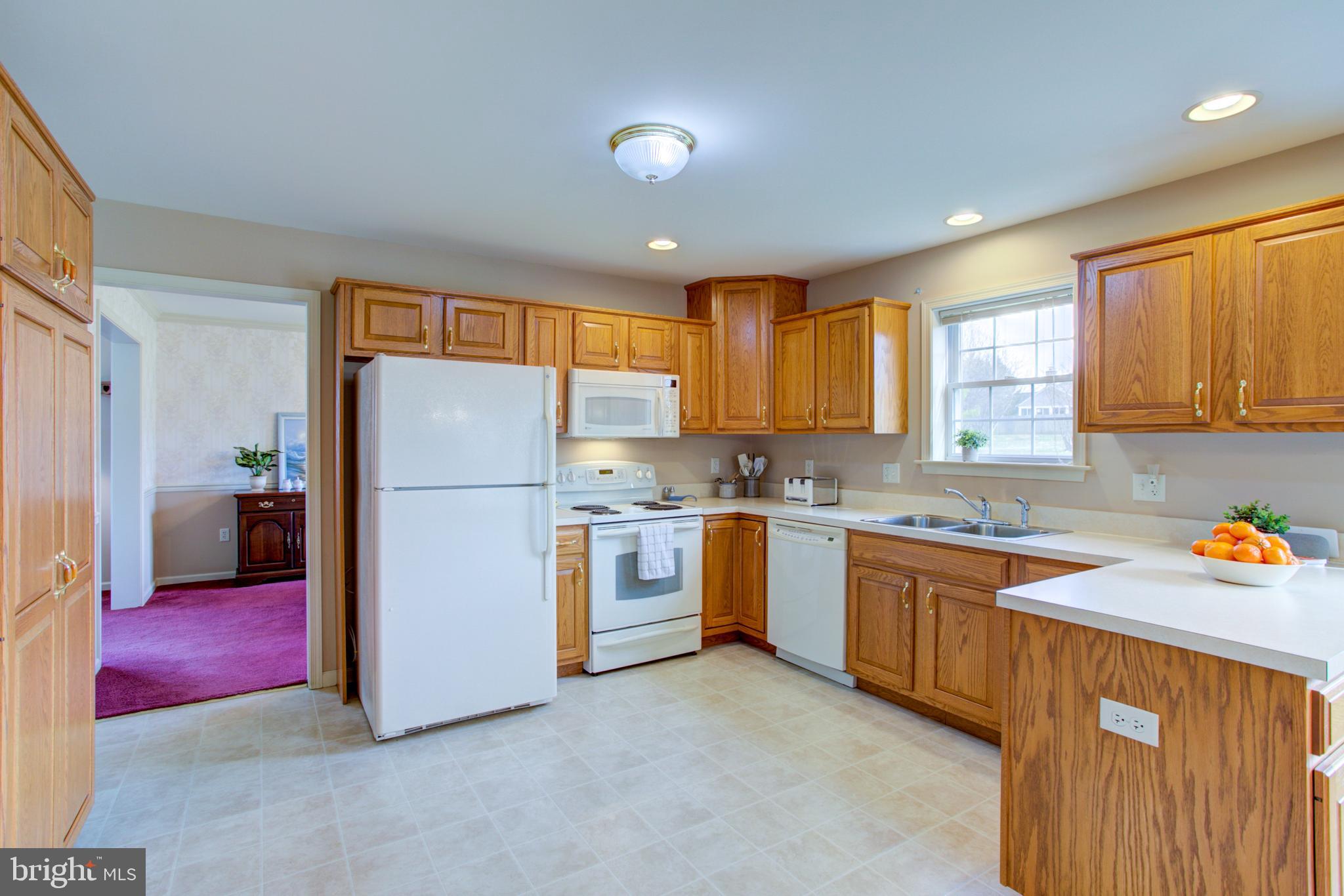 480 Vista Road Columbia, PA 17512 - Photo 7 of 40 Kitchen to Dining Room