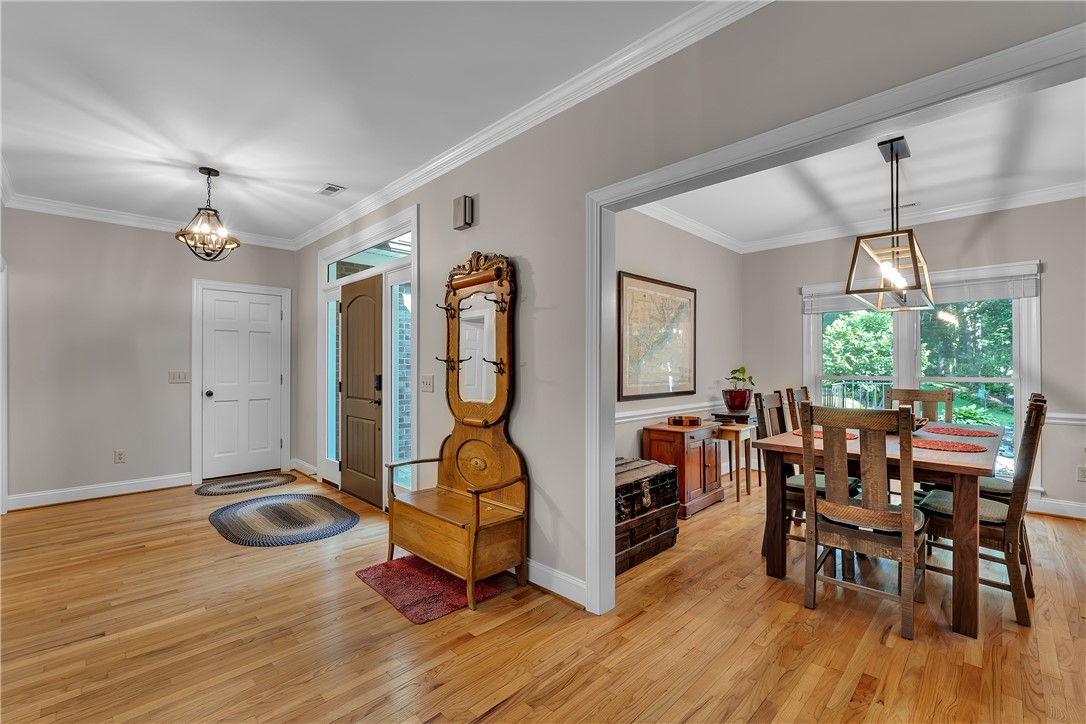 307 Fairway Drive Pickens, SC 29671 - Photo 6 of 36