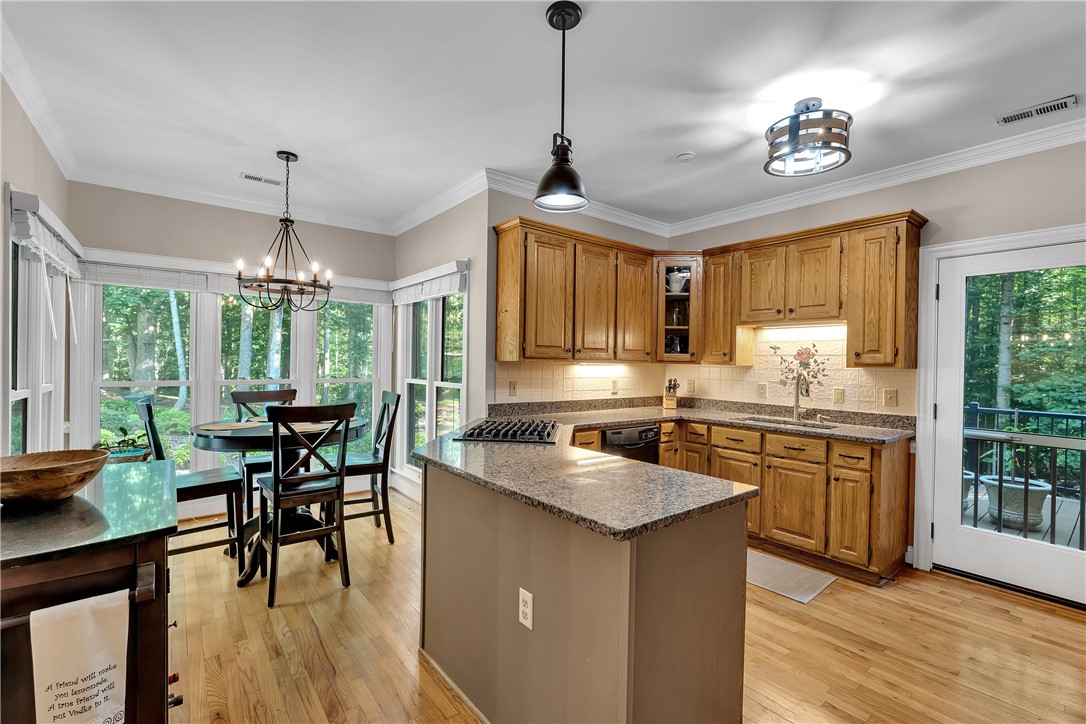 307 Fairway Drive Pickens, SC 29671 - Photo 9 of 36