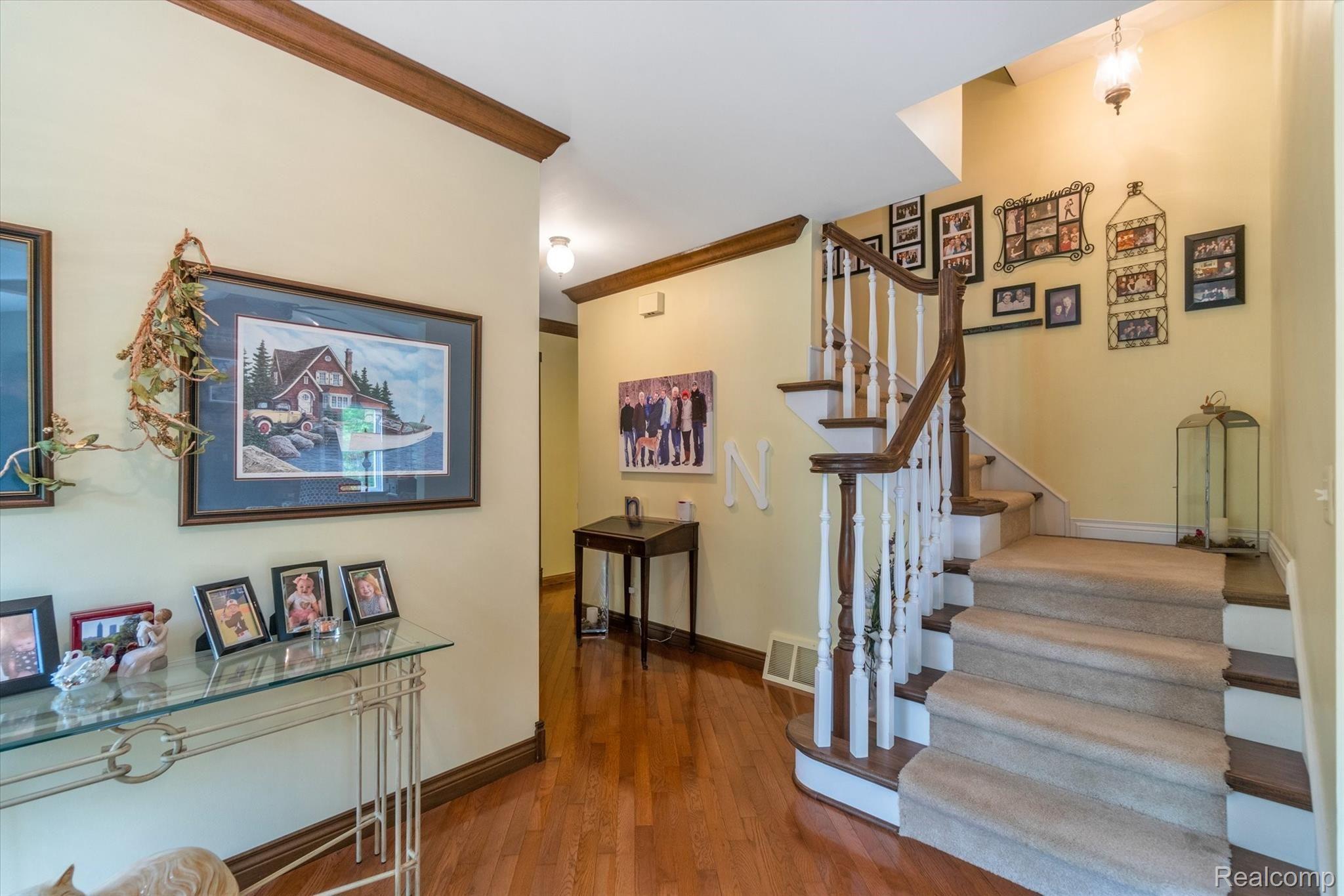 3809 Brighton Road Howell, MI 48843 - Photo 6 of 41 07-3809-Brighton-Rd-WindowStill-Real-Estate-Photography-7.jpg