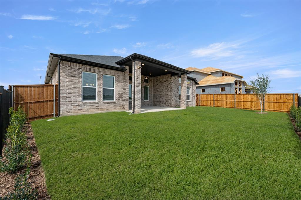 17224 Musial Court Justin, TX 76247 - Photo 8 of 27 17224 Musial- Back-2
