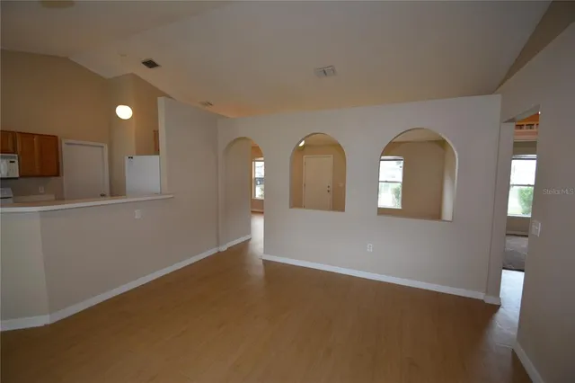 a view of empty room with window