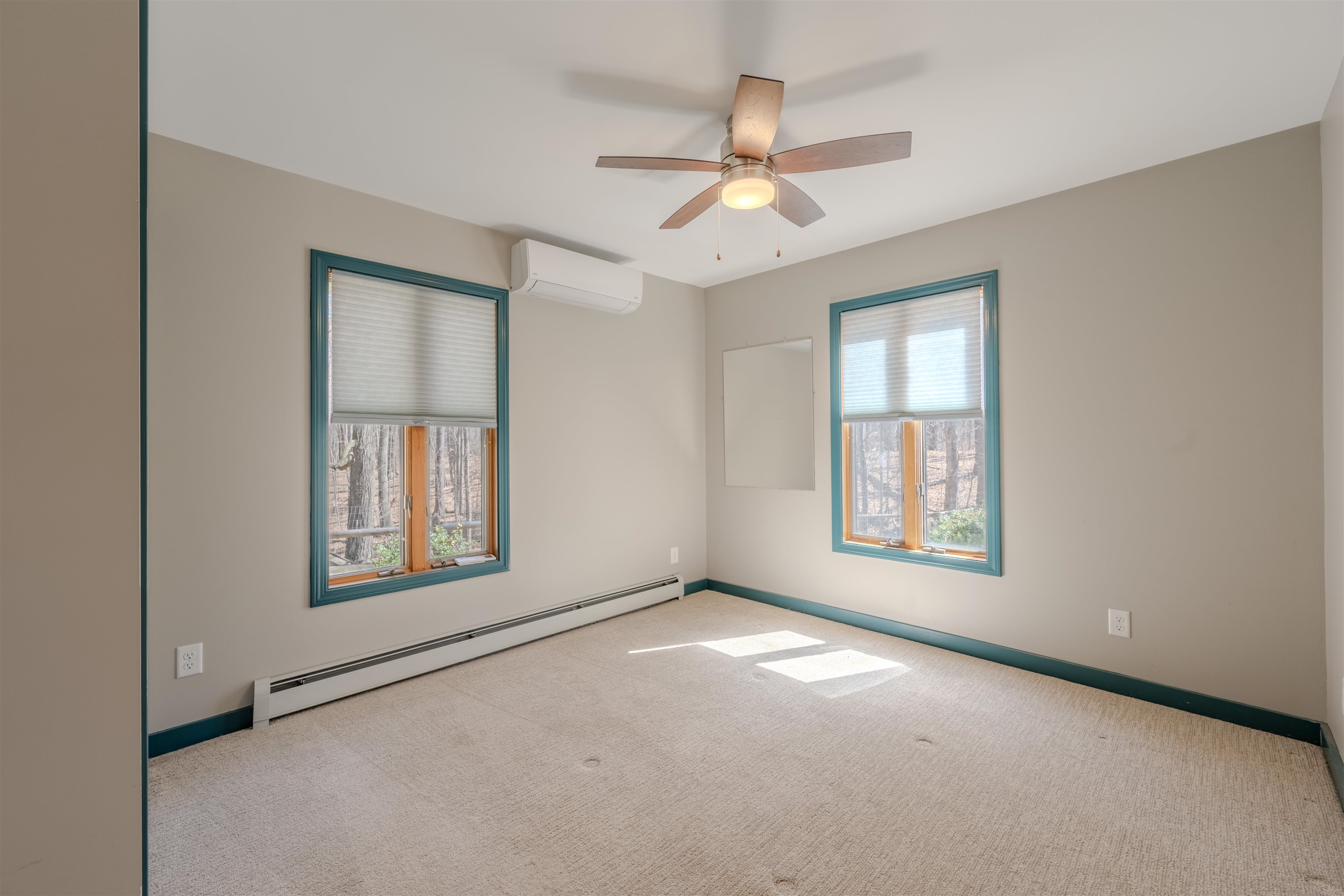 52 Sandown Road Danville, NH 03819 - Photo 14 of 30 Gallery Image 14