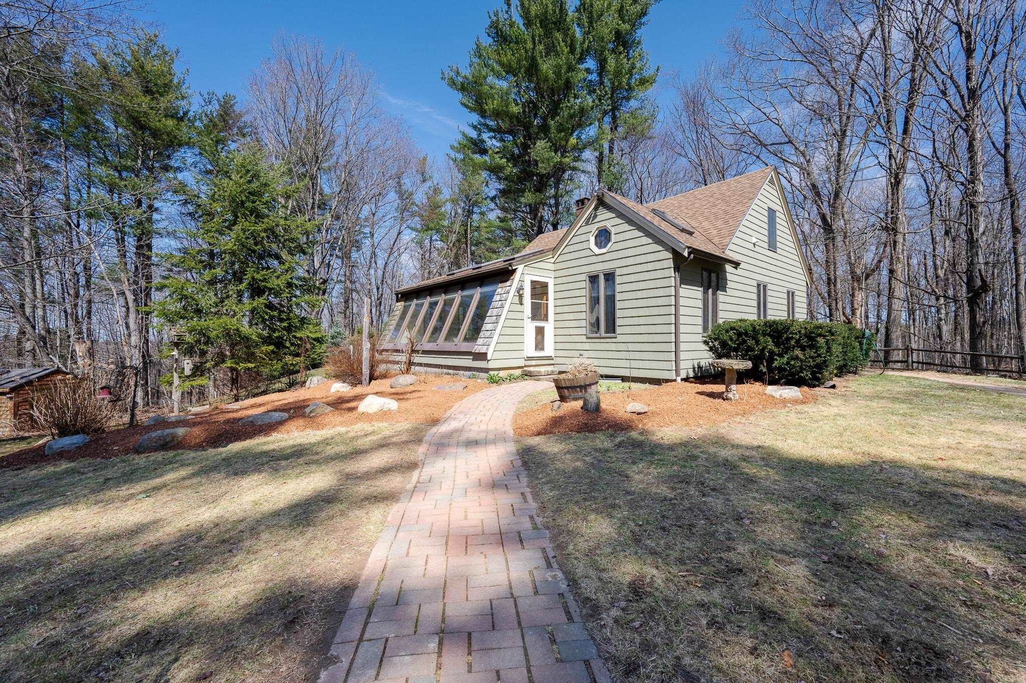 52 Sandown Road Danville, NH 03819 - Photo 25 of 30 Gallery Image 25