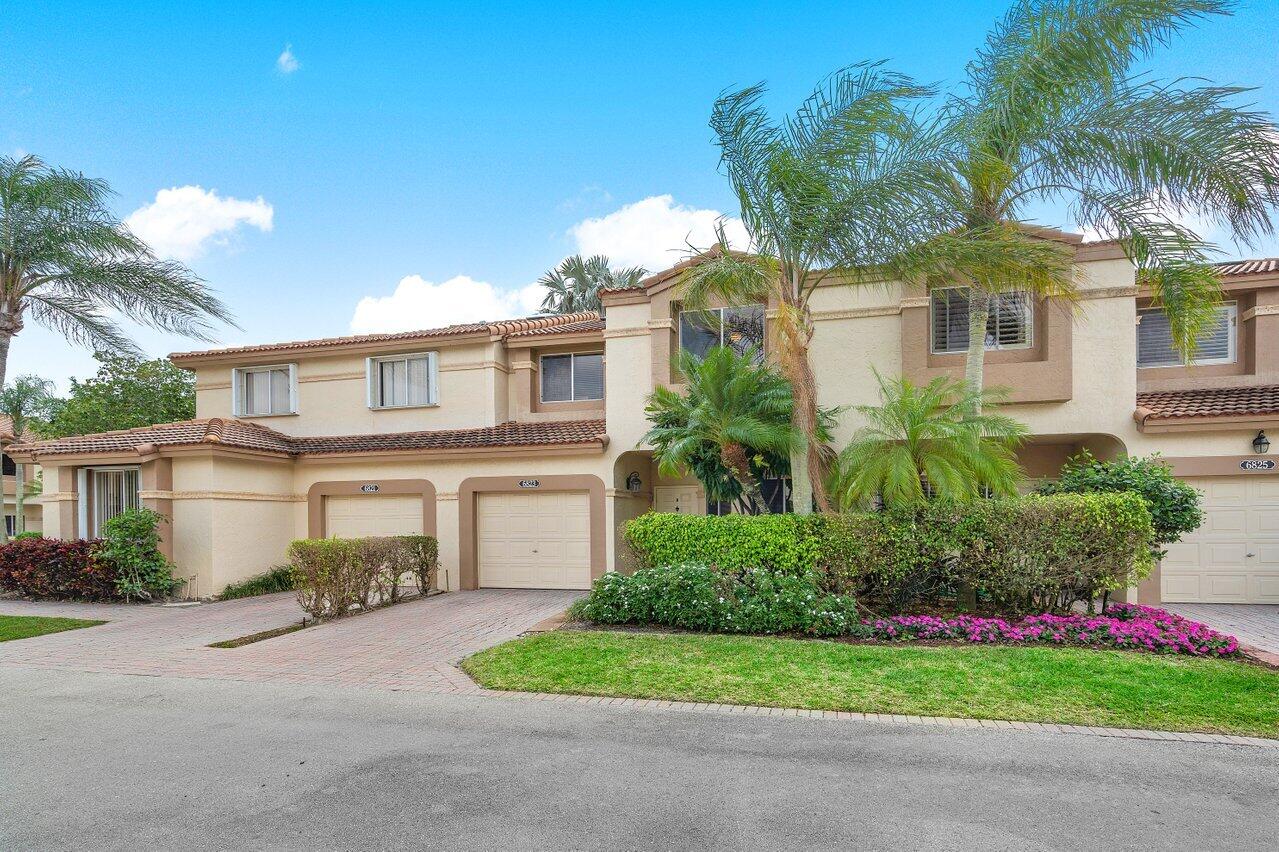 6823 Via Regina Boca Raton, FL 33433 - Photo 2 of 32 002-6823ViaRegina-BocaRaton-FL-33433-SMA