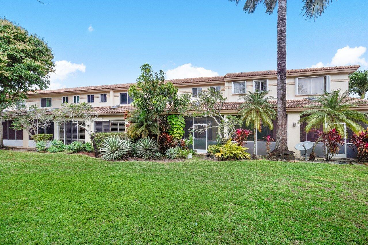 6823 Via Regina Boca Raton, FL 33433 - Photo 31 of 32 031-6823ViaRegina-BocaRaton-FL-33433-SMA