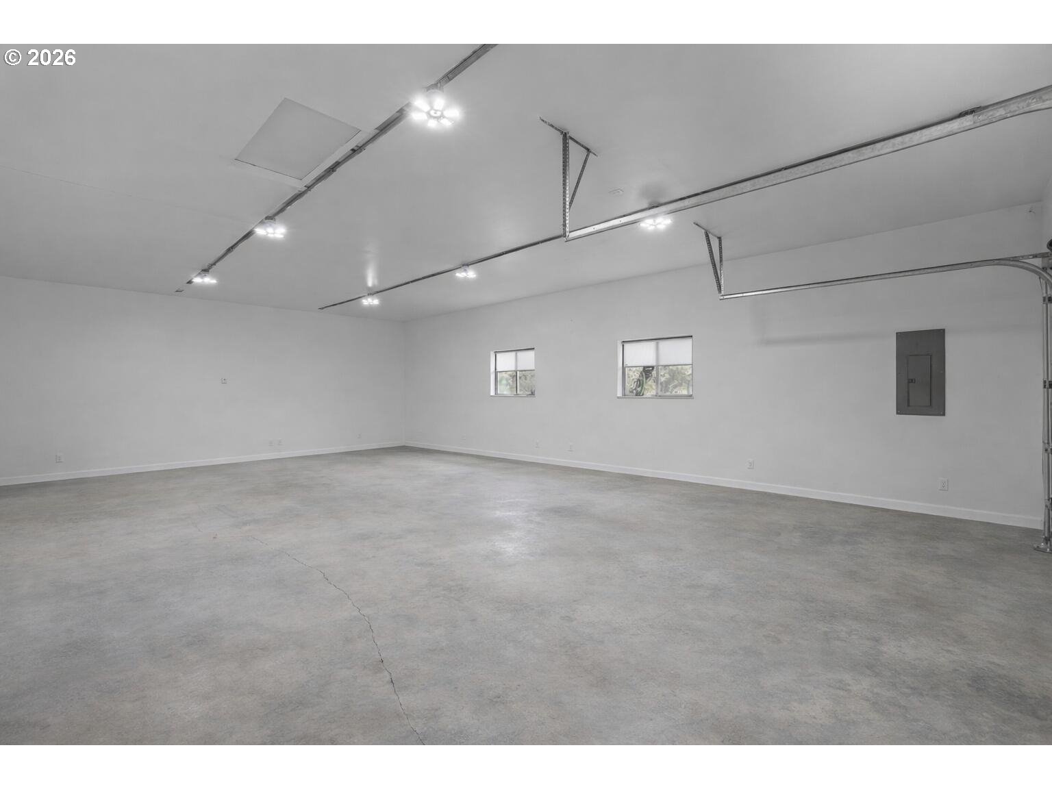 6983 Mustang Road Terrebonne, OR 97760 - Photo 28 of 36 a view of an empty room