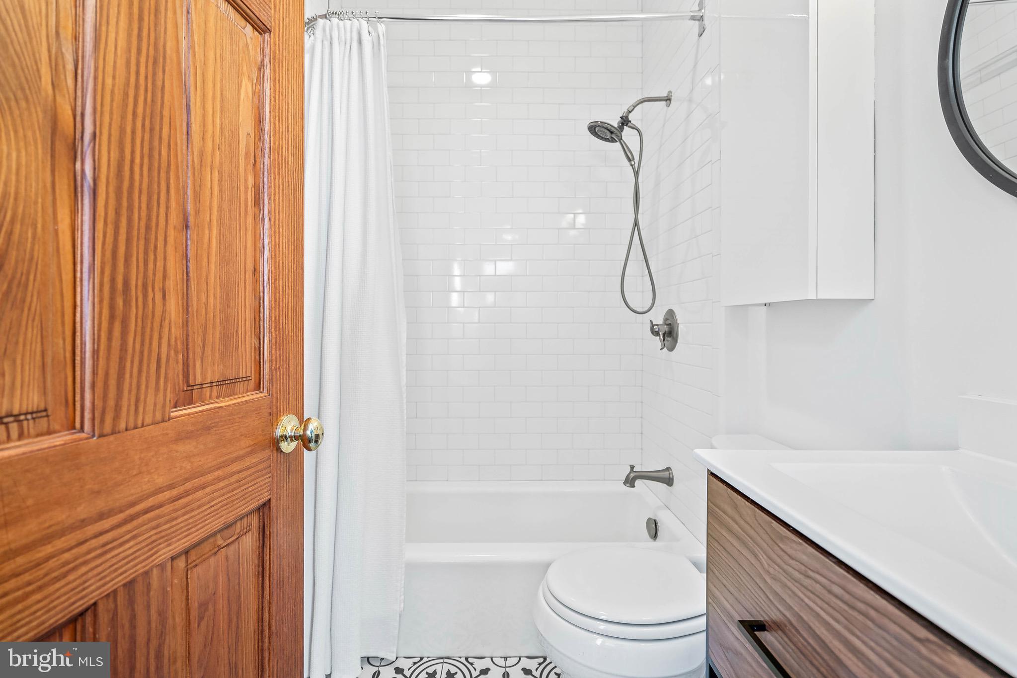 1449 Corcoran Street Northwest, Unit 2 Washington, DC 20009 - Photo 18 of 29