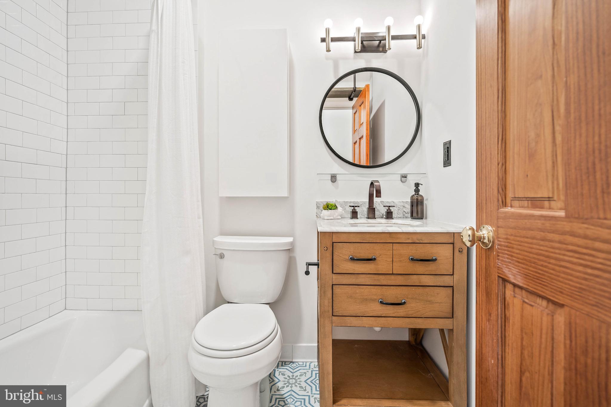 1449 Corcoran Street Northwest, Unit 2 Washington, DC 20009 - Photo 23 of 29