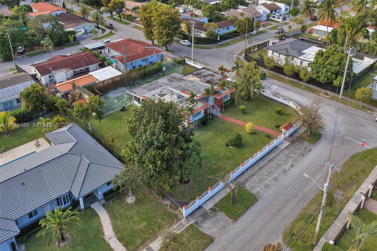 500 Southwest 39th Court Miami, FL 33134 - Photo 19 of 40