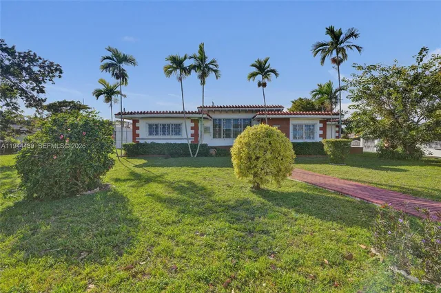 $1,800,000 | 500 Southwest 39th Court, Miami, FL 33134