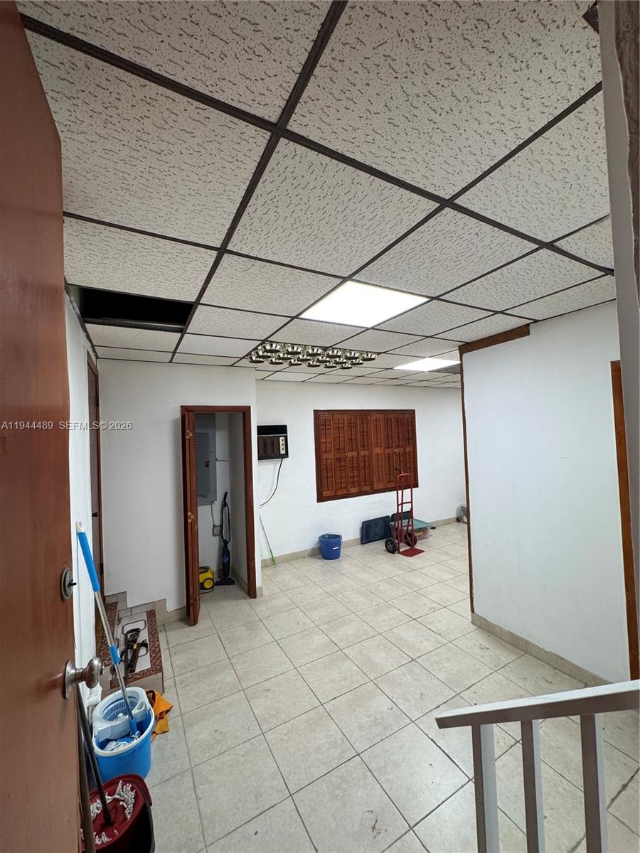 500 Southwest 39th Court Miami, FL 33134 - Photo 36 of 40