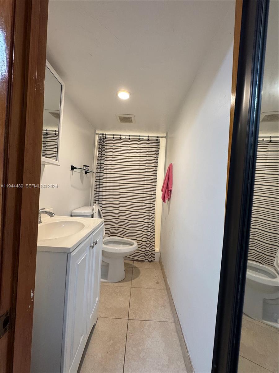 500 Southwest 39th Court Miami, FL 33134 - Photo 37 of 40