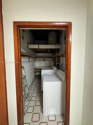 $1,800,000 | 500 Southwest 39th Court, Miami, FL 33134