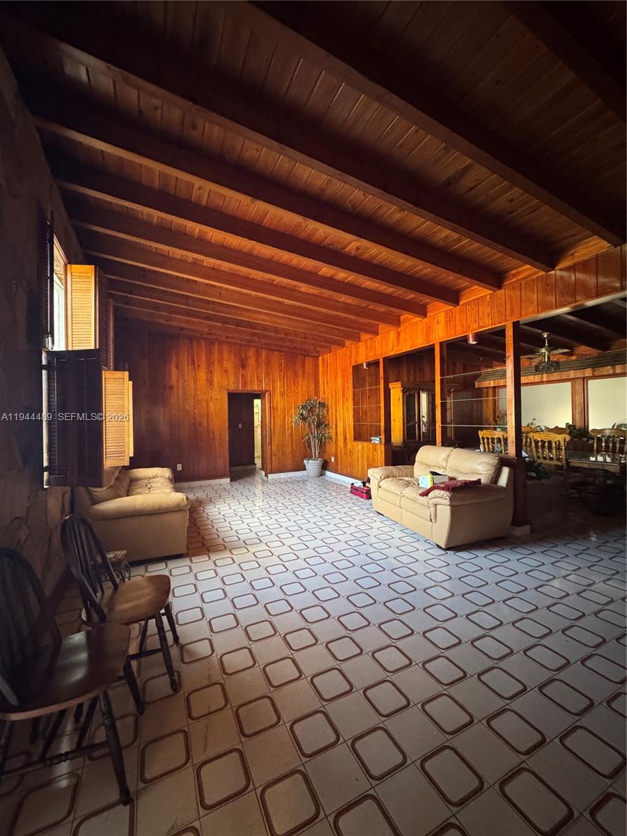 500 Southwest 39th Court Miami, FL 33134 - Photo 4 of 40