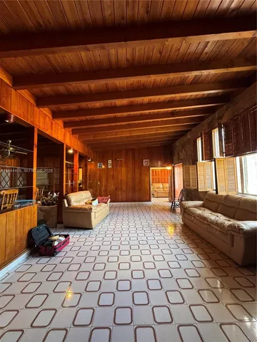 $1,800,000 | 500 Southwest 39th Court, Miami, FL 33134