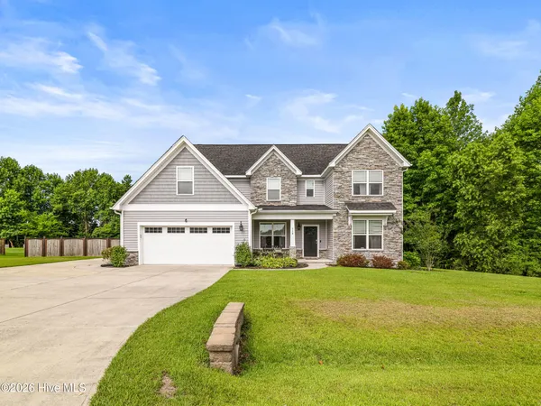 $2,600 | 110 Foggy River Way, Jacksonville, NC 28540