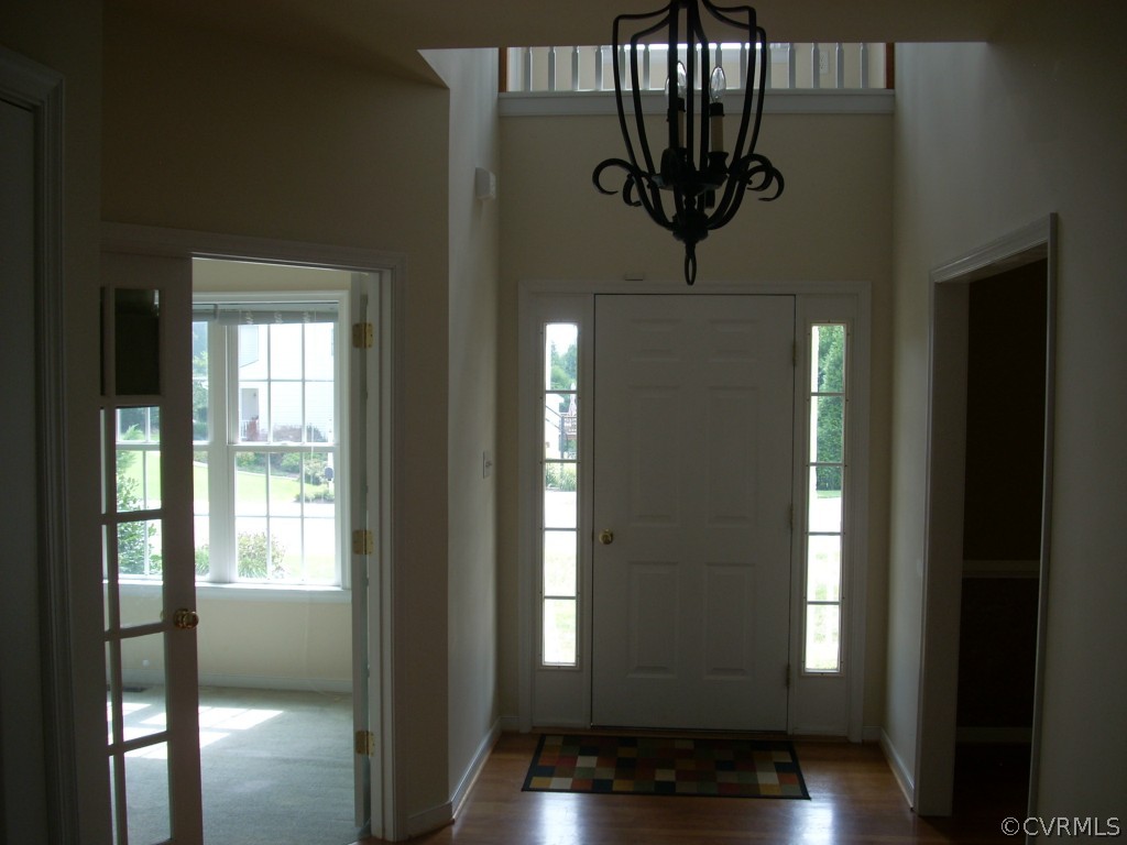 9006 Hollow Oak Road Midlothian, VA 23112 - Photo 3 of 24 Gallery Image 3