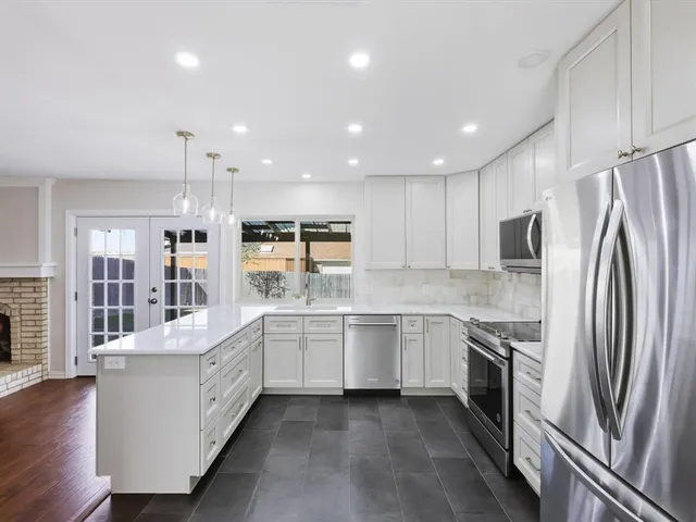 $410,000 | 2011 Clearfield Circle, Richardson, TX 75081