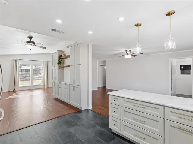 $410,000 | 2011 Clearfield Circle, Richardson, TX 75081